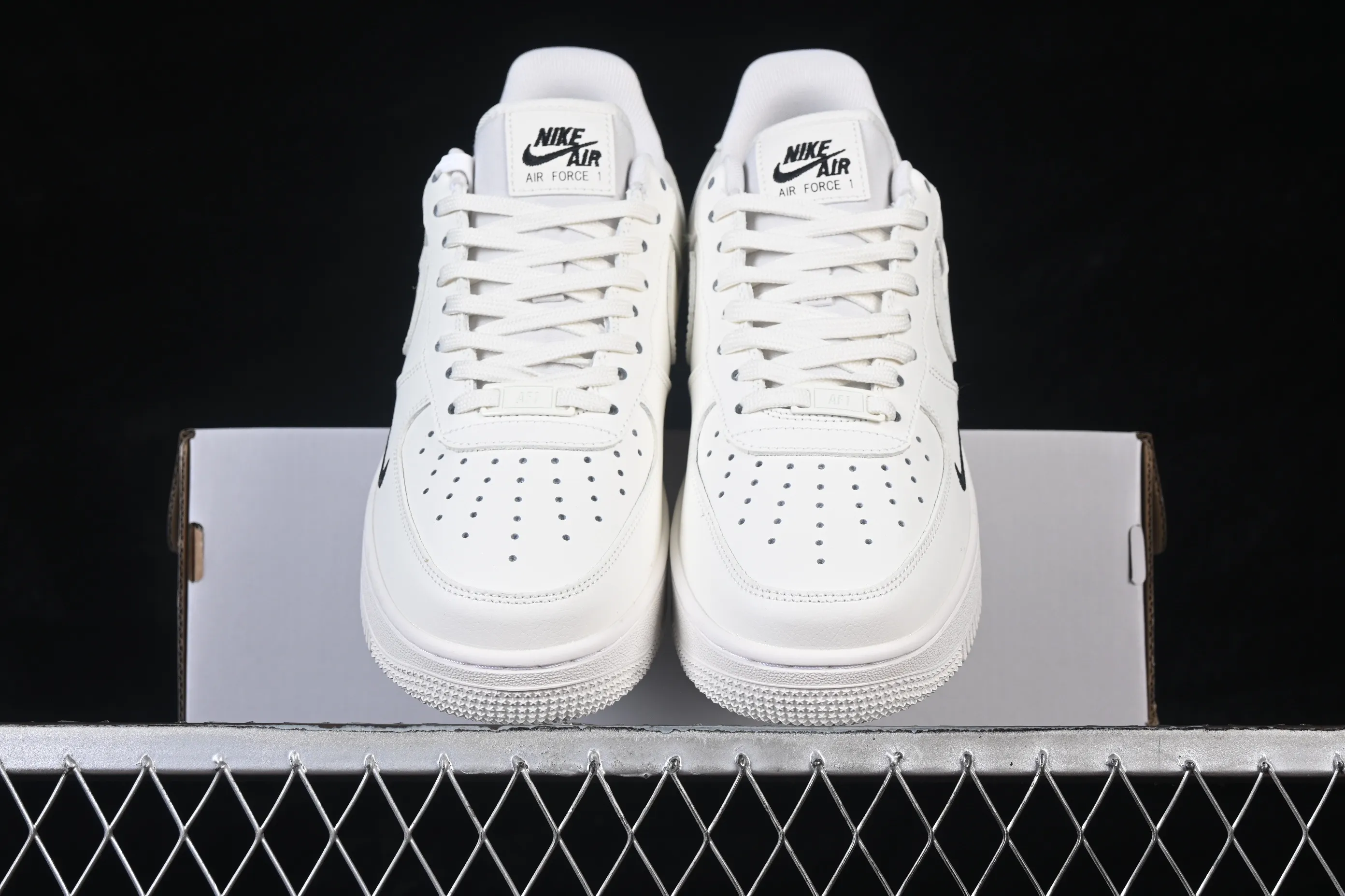 All categories Nk Air Force 1 Air Force series Nk Air Force 1 Low Air Force low-top Nike Air Force 1'07 Low Air Force 1 low-top casual sneakers HF1058-133